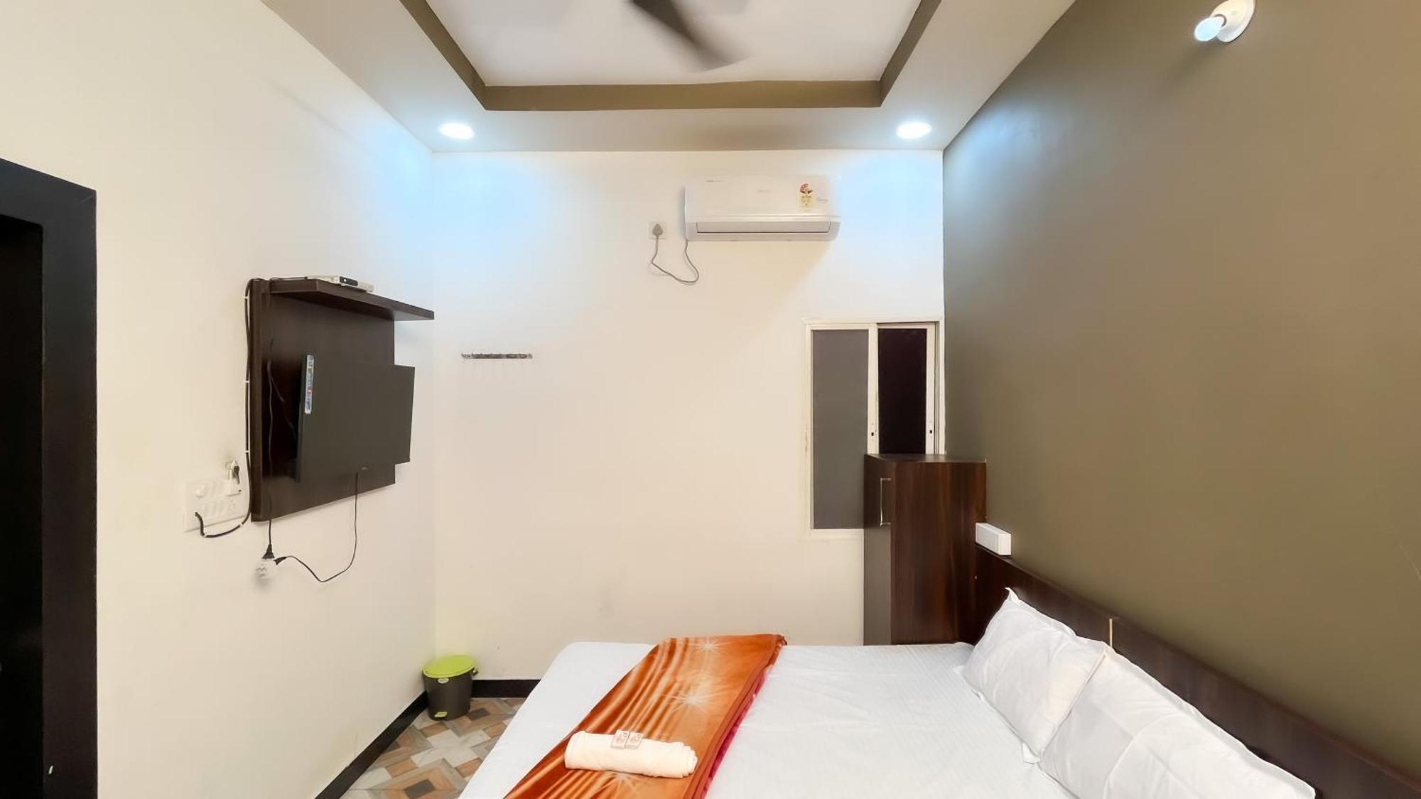 Hotel Rudraksh Ujjain Exterior photo