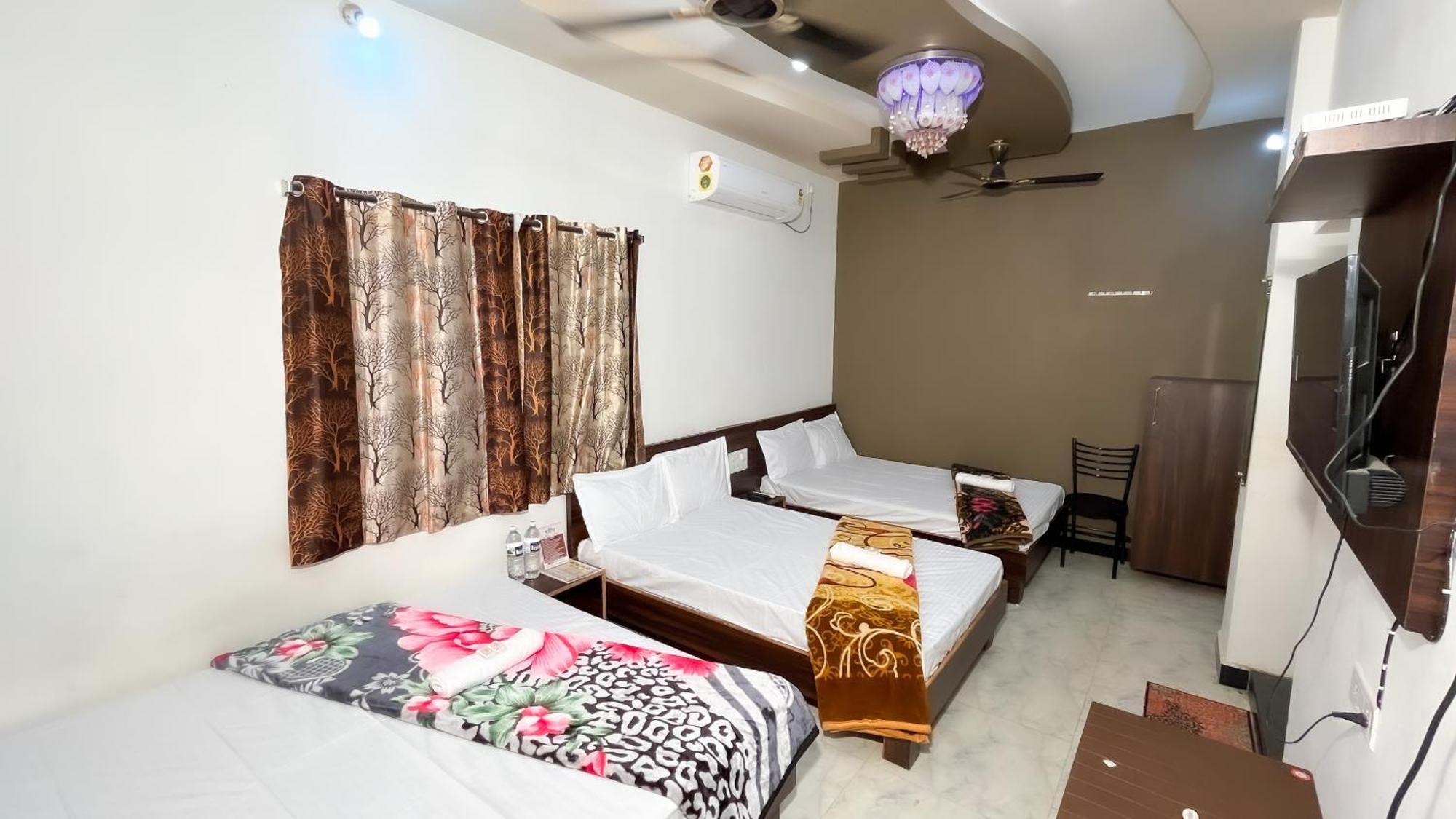 Hotel Rudraksh Ujjain Exterior photo