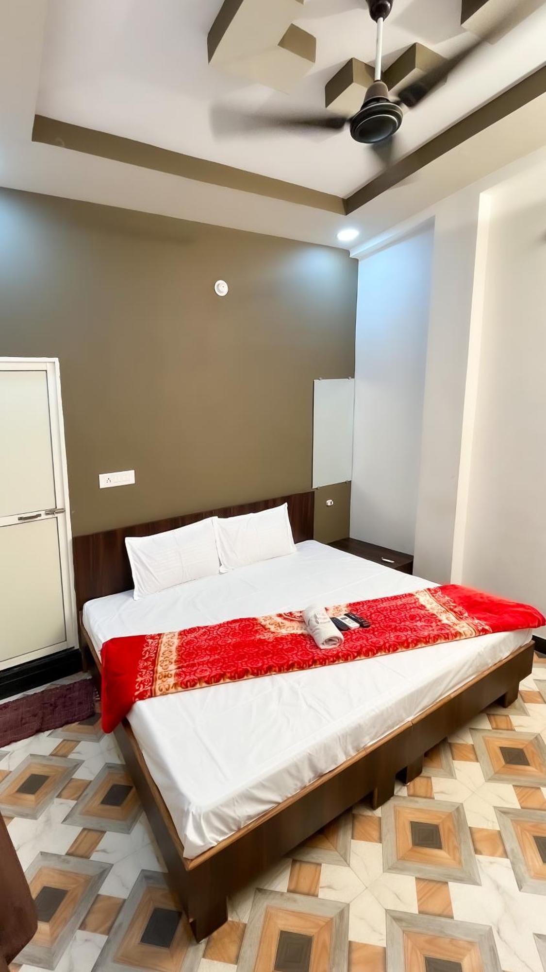 Hotel Rudraksh Ujjain Exterior photo